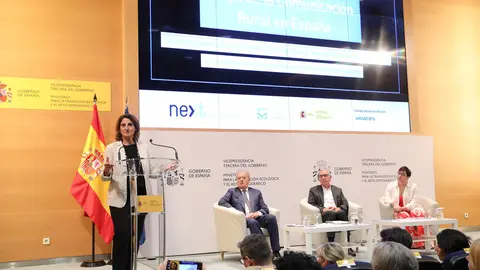 Foto. Teresa Ribera, Manuel Campo Vidal, Francesc Boya y Camino Caba&ntilde;as