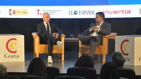 Gorka Jim&eacute;nez entrevistado por Arturo Criado. 