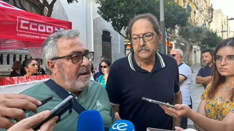 Emilio Postigo (CCOO) y Juan Carlos P&eacute;rez (UGT) (M. Zapico)