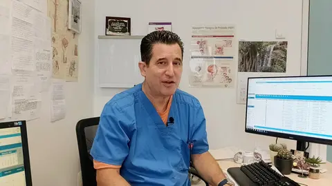 Vicente Di&eacute;guez, ur&oacute;logo del HUCE