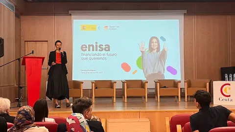  Carolina Rodríguez,  responsable de Relaciones Internacionales y Coordinaci&oacute;n de la Empresa Nacional de Innovaci&oacute;n (ENISA) 
