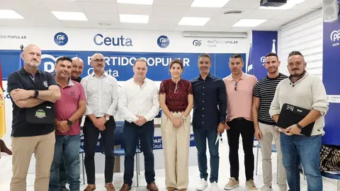 Encuentro de Celaya con representantes de Polic&iacute;a Nacional y Guardia Civil