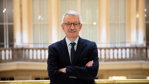 Alejandro Tiana