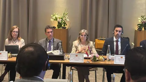 Un momento de la reuni&oacute;n celebrada este lunes en Marrakech (MONCLOA)