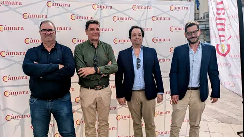  Representantes de los empresarios y t&eacute;cnicos han debatido sobre las opciones en materia de terrazas 
