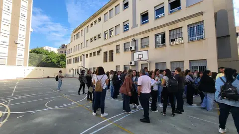 Oposiciones interinos educaci&oacute;n Luis de Camoens
