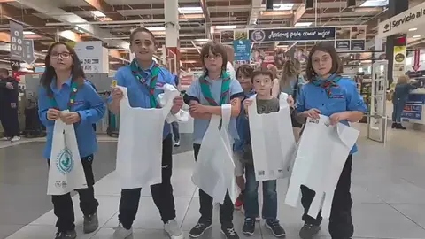 La Gran Recogida de Alimentos en Ceuta contin&uacute;a hasta las 14:30 horas del domingo