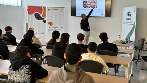 Alumnos Siete Colinas en DaSCI  / Cedida