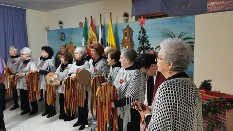 Casa de Ceuta en Algeciras celebra la Polvoron&aacute;