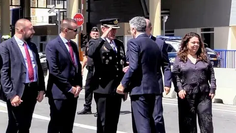 El ministro Grande-Marlaska durante su &uacute;ltima visita a la frontera del Tarajal