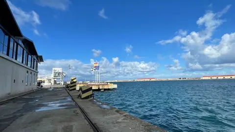 Puerto de Ceuta / M.Zapico