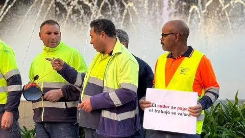 Concentraci&oacute;n trabajadores Estructuras del Estrecho / M.Zapico