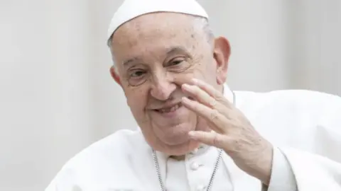 El Papa Francisco en la Plaza de San Pedro en el Vaticano. / Daniel Ib&aacute;&ntilde;ez / EWTN News