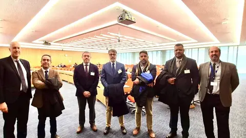 El Puerto de Ceuta y la C&aacute;mara de Comercio visitan por primera vez la sede de la OMI en Londres