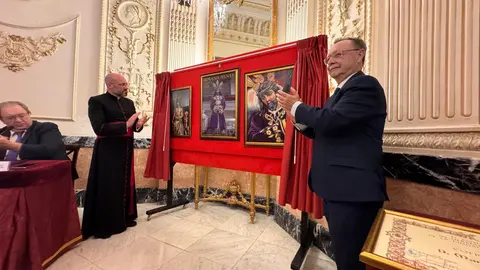 Presentaci&oacute;n de los carteles de la Semana Santa 2025, vicario general, presidente de la ciudad / E.A.