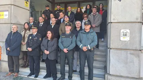 Minuto de Silencio de la Delegaci&oacute;n del Gobierno