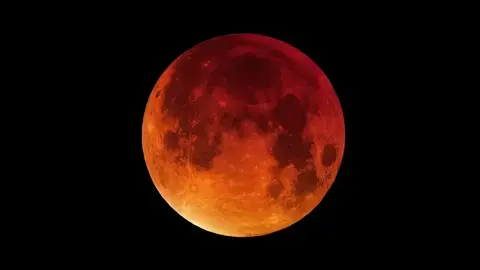 highxtar-luna-de-sangre.jpeg