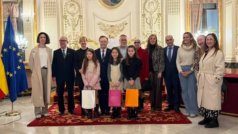 Concurso de Dibujo "Juntos contra el hambre y el despilfarro de alimentos" y entrega de la "Espiga Auton&oacute;mica"
