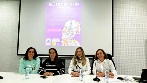 Mesa redonda de Mujer y Monta&ntilde;a, organizado por la FDMEC / E.A.