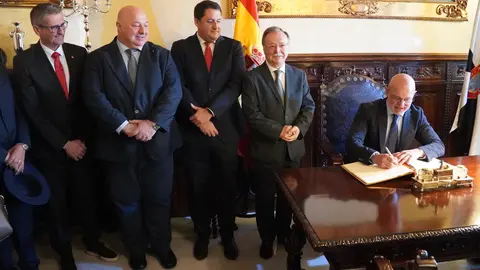 2025-04-07 - Seleccionador español de Fútbol - 12