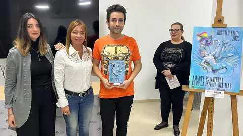 Alberto Rodr&iacute;guez, ganador del primer premio./ J.A. Gonz&aacute;lez