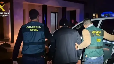 Detenci&oacute;n supuesto tripulante de la narcolancha que mat&oacute; a dos guardias civiles en Barbate / Guardia Civil, Ministerio de Interior
