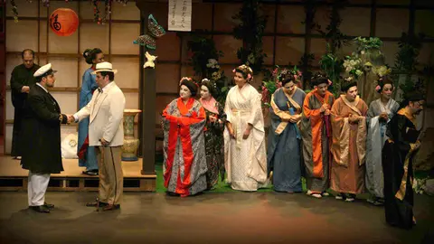 Madama Butterfly, Materlirica Espect&aacute;culos