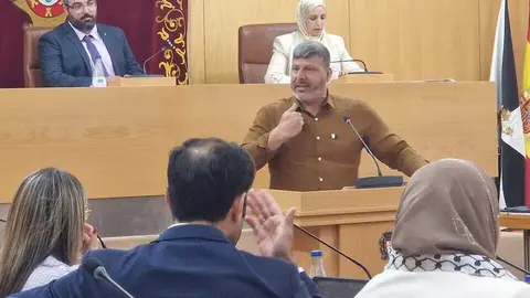  Mohamed Mustafa durante su intervenci&oacute;n. 
