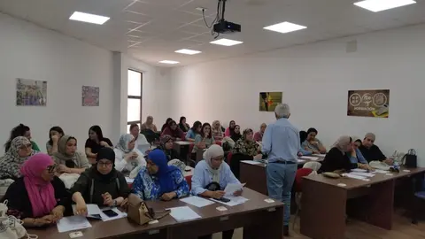 FAMPA curso protecci&oacute;n de datos para AMPAS