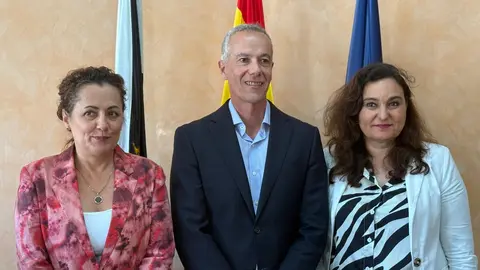 Esther Monterrubio (izda.) junto a Miguel Se&ntilde;or