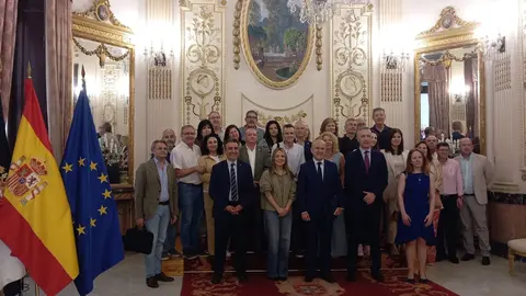 UNED 2