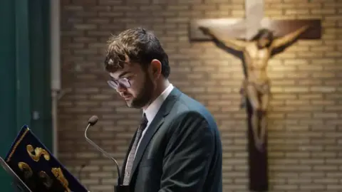 Captura de pantalla 2025-06-05 a las 8.37.02