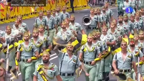 DIFAS desfile La Legi&oacute;n