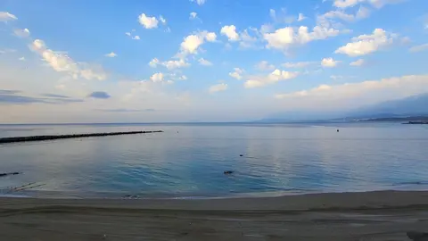 nubes playa