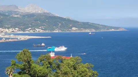 bocana bale&agrave;ria mar puerto cielo