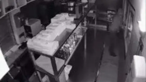 Nuevo robo en Canalla Burger`s