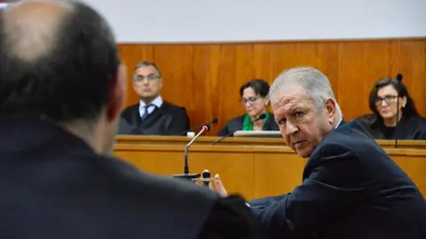  El interventor, Jos&eacute; Mar&iacute;a Caminero, declarando en el juicio por el Caso Emvicesa./archivo 