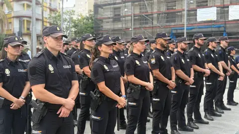Bienvenida a las 40 nuevos Polic&iacute;as Nacionales en pr&aacute;cticas / M.Zapico