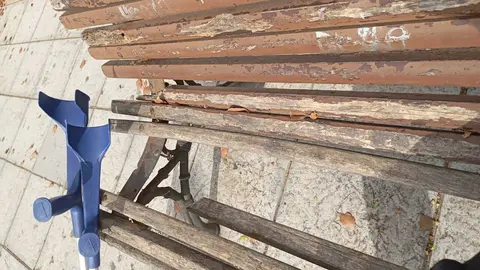 Bancos en p&eacute;simas condiciones en Tejar de Ingenieros