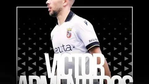 V&iacute;ctor Armenteros