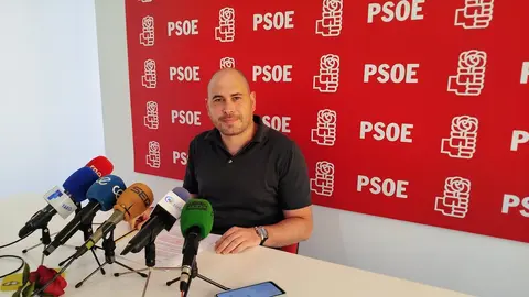 Miguel &Aacute;ngel P&eacute;rez Triano, secretario general de los socialistas de Ceuta