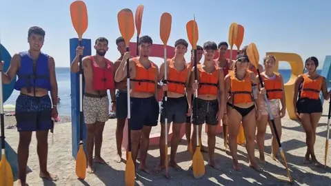 cruz roja kayak