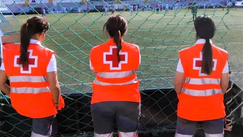 Cruz Roja busca voluntarios para cubrir los servicios de los partidos de la AD Ceuta