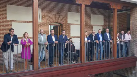Reuni&oacute;n vivienda 1
