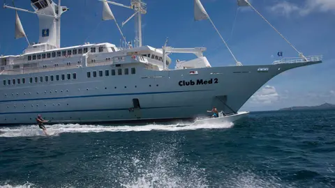 Club Med 2, el velero m&aacute;s grande del mundo_2