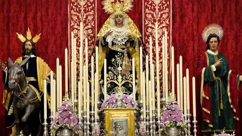 Altar de cultos en honor a Madre de Dios de la Palma, octubre / E. Arteaga