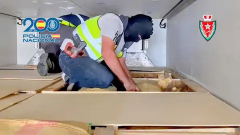 20 toneladas de hach&iacute;s ocultas entre pimientos: as&iacute; operaban las redes que usaban chocolatinas
