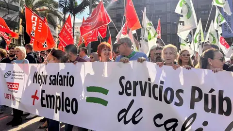 📢 Ceuta se moviliza. UGT, CCOO y CSIF exigen di&aacute;logo al Gobierno y avisan: &ldquo;Nos van a ver en la calle&rdquo;.