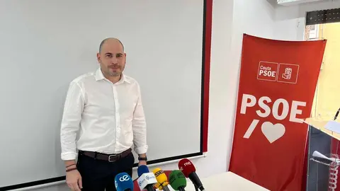 Miguel &Aacute;ngel P&eacute;rez Triano, secretario general del PSOE de Ceuta./ J.A. Gonz&aacute;lez