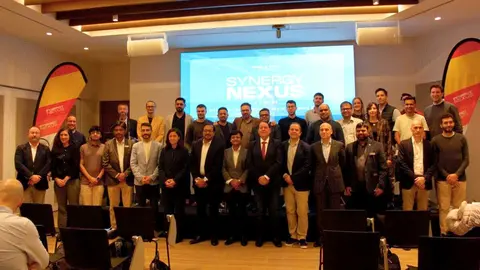 Los directivos de las empresas que participan en la gira en el acto de A Coru&ntilde;a /  Cedida Startups.st